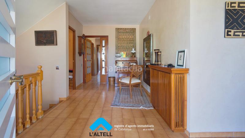 Foto e8d671f6-d31b-48c8-91c1-fcf09b927535. Chalet en Canovelles