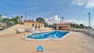 Xalet a Ametlla del Vallès (L´)