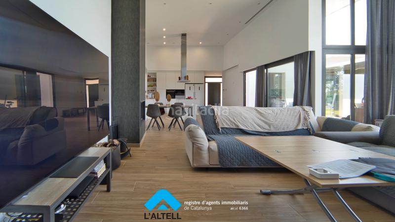 Foto e9a0ba6f-95c9-40db-b95e-bc1b76dcc309. Chalet avec chauffage parking piscine dans Ametlla del Vallès (L´)