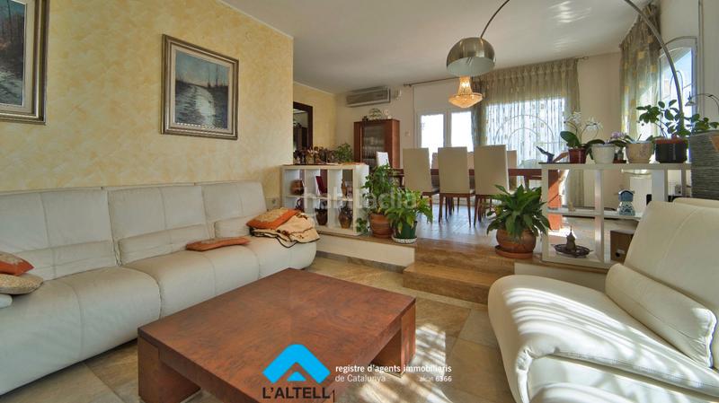 Foto 195283a8-25e4-422c-b57c-b2a6938a4865. Chalet en Ametlla del Vallès (L´)