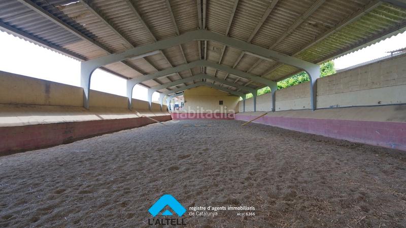 Foto 0da1e22b-16c9-424e-82a1-b6d785b70950. Masía en Bigues i Riells del Fai