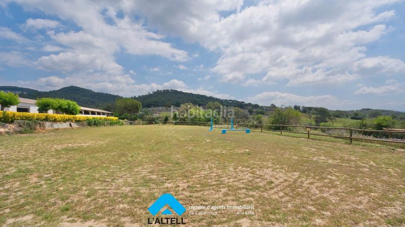 Foto df500c5f-1c1c-40f1-a8f6-cd4936416096. Masía en Bigues i Riells del Fai