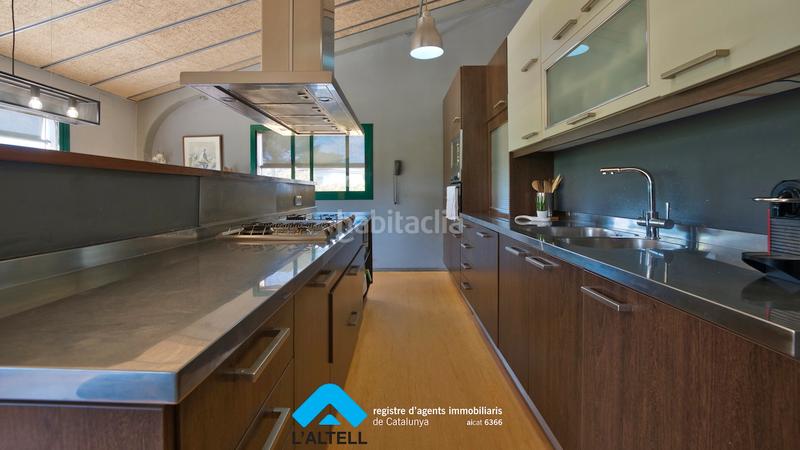 Foto e26737e5-fa67-400a-b8c0-e6e134cc40ee. Masía en Bigues i Riells del Fai