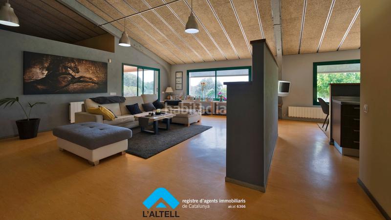 Foto edac6a93-1744-4a79-b4e2-efb97adba65a. Masía en Bigues i Riells del Fai