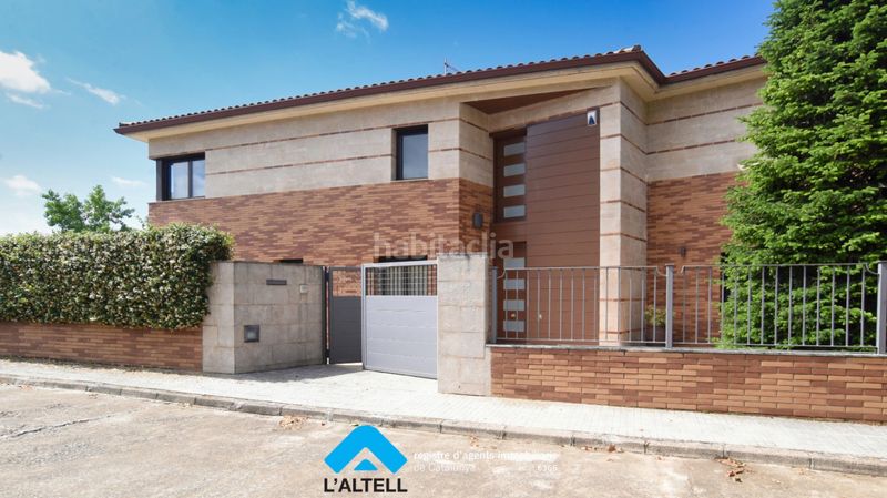 Foto 0c2d01cf-0b6b-443b-bd36-901f3beb4eda. Casa amb calefacció aparcament piscina a Can Violí - Can Poi del Bosc Garriga (La)