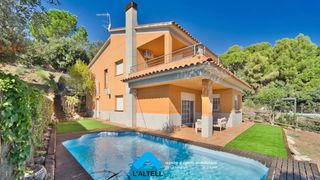 Casa a Ametlla del Vallès (L´)