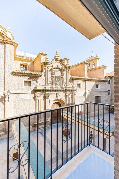 Foto 55201f50-c97e-41a9-9d63-5bcc9b9a9c49. Alquiler piso quieres vivir en el centro? en San Lorenzo Murcia