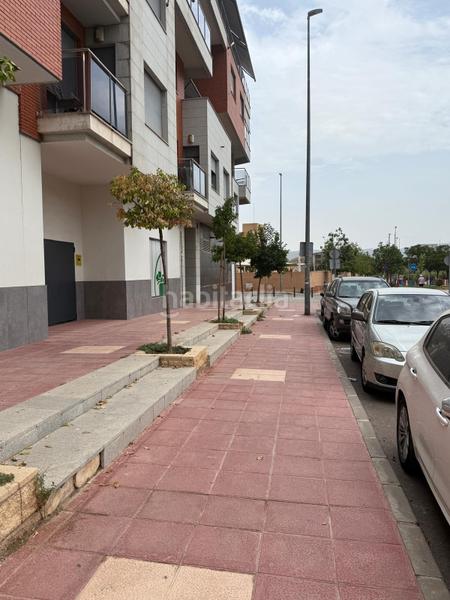 Foto aadc92f3-3bcb-4810-ac39-5cfb35dc8924. Parking voiture dans avenida marqués de espinardo 4 dans Murcia