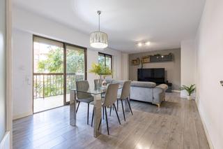 Pis  Floridablanca. Piso en venta de 4 dormitorios en la emblematica calle floridabl