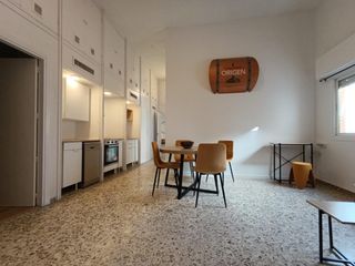 Rent Flat  Calle calle de acisclo díaz. El piso pro para estudiantes centro y reformado