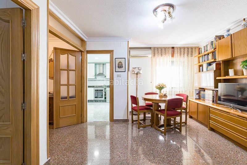 Foto be722c1c-de9d-40ec-9fab-55a5b2a31bed. Pis a Santa Eulalia Murcia