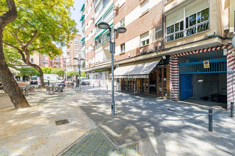 Foto 0723c1c5-0a49-47ff-abe0-13d25f7fc344. Alquiler piso luminoso y espacioso piso de 4 dormitorios en el centro en Murcia