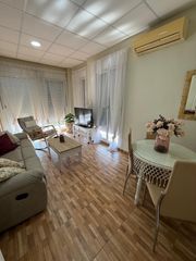 Miete Etagenwohnung  Ramon gallud 16. Se alquila piso en vistabella muy luminoso