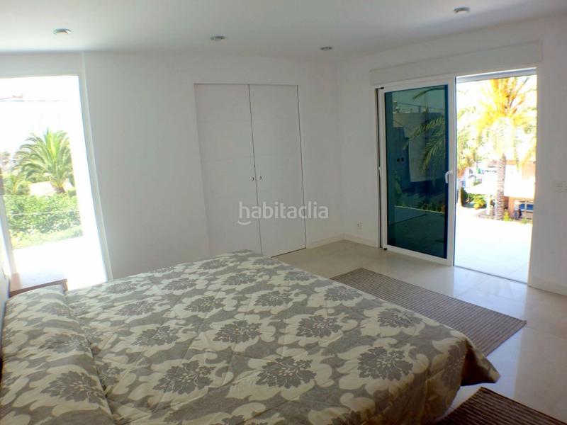 Foto 138c7ac7-72cb-4bae-9b99-882177d8a79d. Chalet avec parking piscine dans Sierra Helada Benidorm