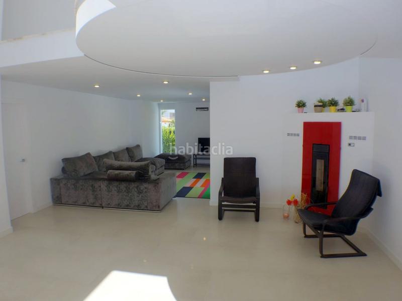 Foto 5ce98a16-4471-4d21-bd30-4685cfbb9c4f. Chalet avec parking piscine dans Sierra Helada Benidorm