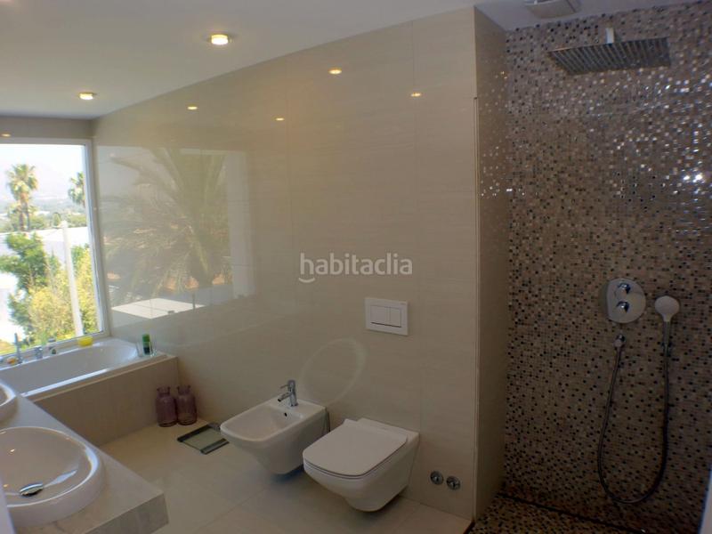 Foto 7a5ed5e4-9fdf-4210-9d00-993d884724d0. Chalet avec parking piscine dans Sierra Helada Benidorm