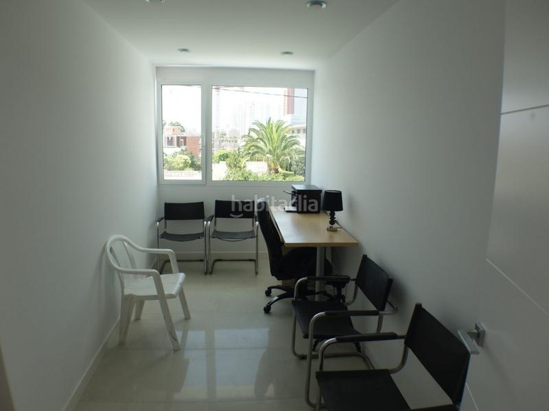 Foto d723ceca-80a7-4751-bfee-753311f056c6. Chalet avec parking piscine dans Sierra Helada Benidorm