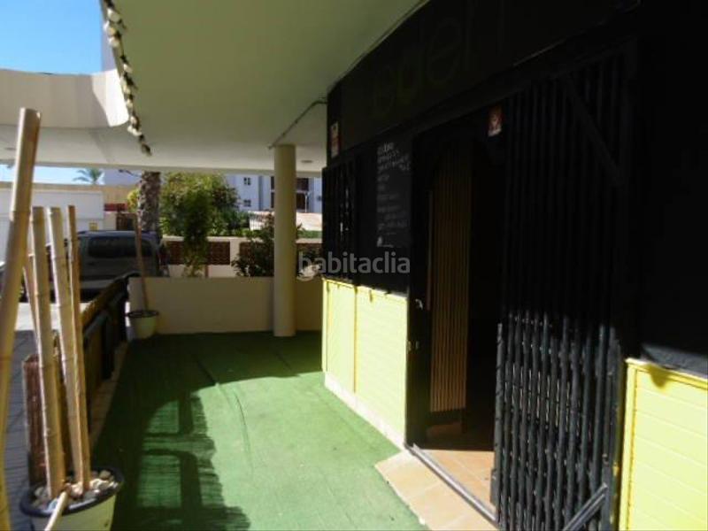 Foto f5850a01-06fc-4f6b-87b3-123d47d0d4b7. Lloguer local comercial a Playa Levante Benidorm