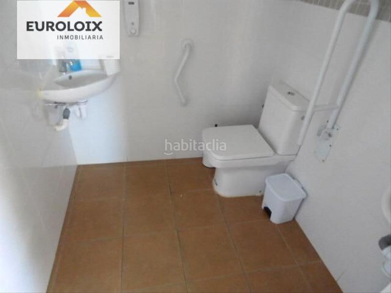 Foto dfc8ff1b-1d51-45f6-b996-8aa1ea305a16. Location local commercial dans Playa Levante Benidorm