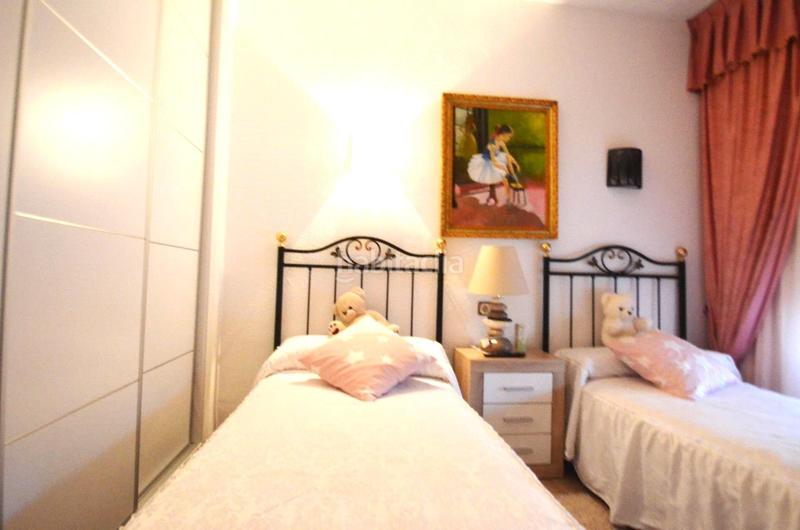 Foto 23711f9b-b9c0-4bda-906a-98c1fa367a52. Chalet con riscaldamento parcheggio piscina in Coloma Nucia (la)