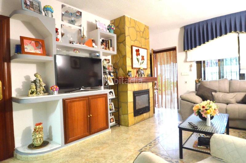 Foto 79bde7cf-2489-40d9-8f22-139eb379f692. Chalet con riscaldamento parcheggio piscina in Coloma Nucia (la)