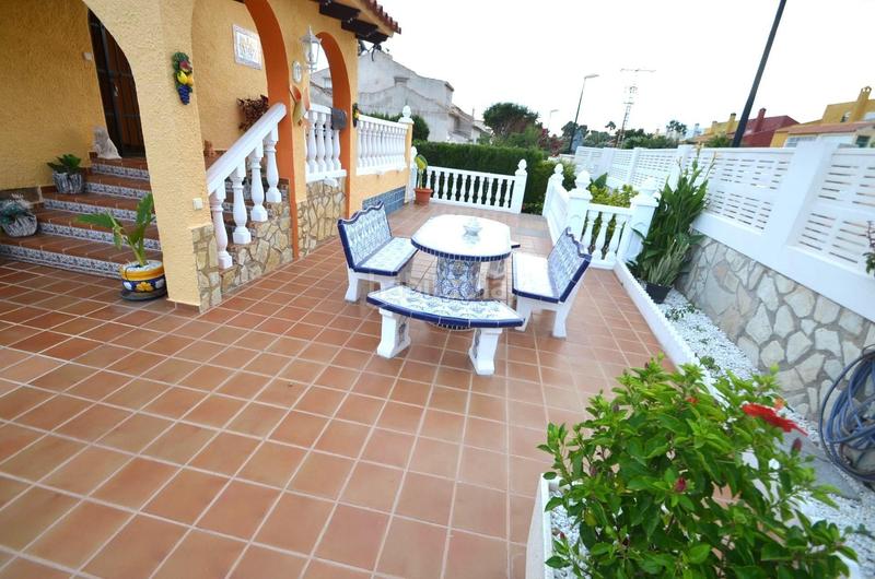 Foto b16cab1e-00b1-4e41-aa8d-d35d22cab037. Chalet con riscaldamento parcheggio piscina in Coloma Nucia (la)