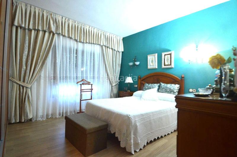 Foto f712cec3-578a-451e-86ac-cb579d763db2. Chalet con riscaldamento parcheggio piscina in Coloma Nucia (la)