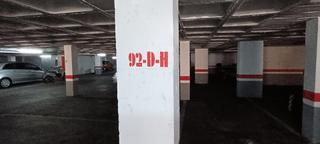 Aparcament cotxe a Rincón Alto. Plaza de garage subterraneo ,muy amplia para coche y moto..