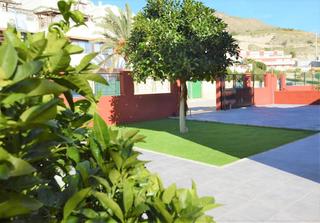 Chalet à Balcón de Finestrat-Terra Marina. Se vende chalet con 4 dormitorios y vistas al mar en finestrat!