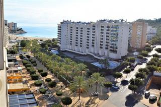 Apartament a Bulevar-Puerta Mítica. Se vende apartamento de 2 dormitorios y vistas al mar en la cala