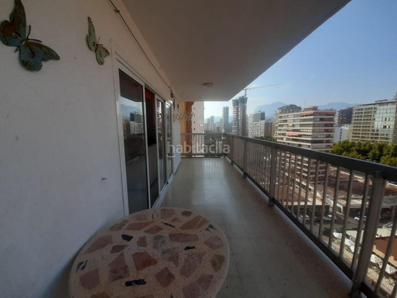 Foto 124f375c-5e8b-4c9b-a872-007ba9e5a394. Apartamento  de dos dormitorios en primera linea de playa de levante con parking en Benidorm