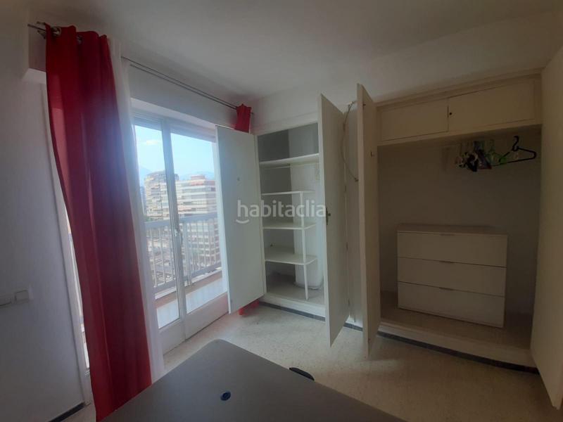 Foto 57b100c3-7cec-4871-982a-4cf859de1d67. Apartamento  de dos dormitorios en primera linea de playa de levante con parking en Benidorm