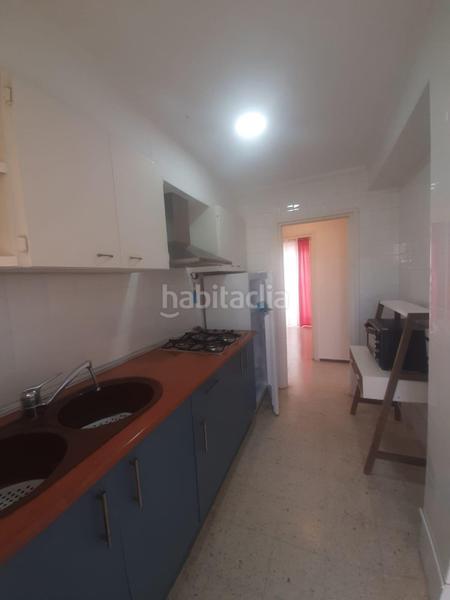 Foto a18a3325-cd62-4940-ba9f-b7ccd8953107. Apartamento  de dos dormitorios en primera linea de playa de levante con parking en Benidorm