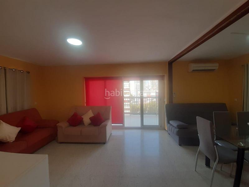 Foto b6acde81-680a-48d2-b92b-348094636b2d. Apartamento  de dos dormitorios en primera linea de playa de levante con parking en Benidorm