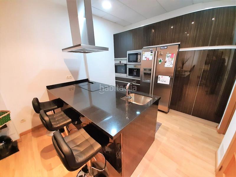 Foto 153f6f3a-b2db-4560-9098-e85afd6c518d. Masia amb calefacció a Casco Antiguo - Puerto Benidorm