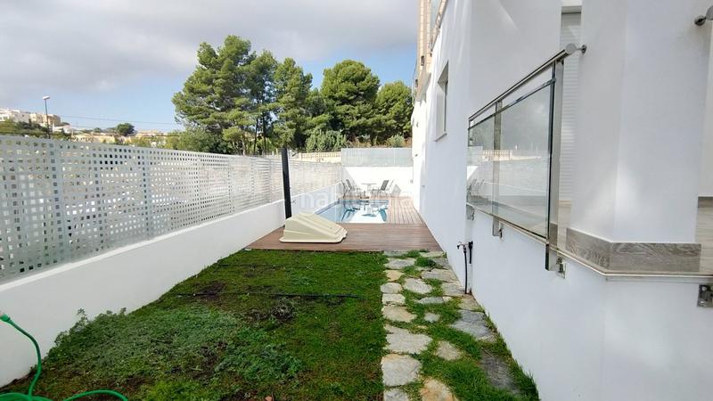 Foto f42527cf-99f8-49ce-b32c-1bd4d3e68957. Chalet with heating parking pool in Coloma Nucia (la)