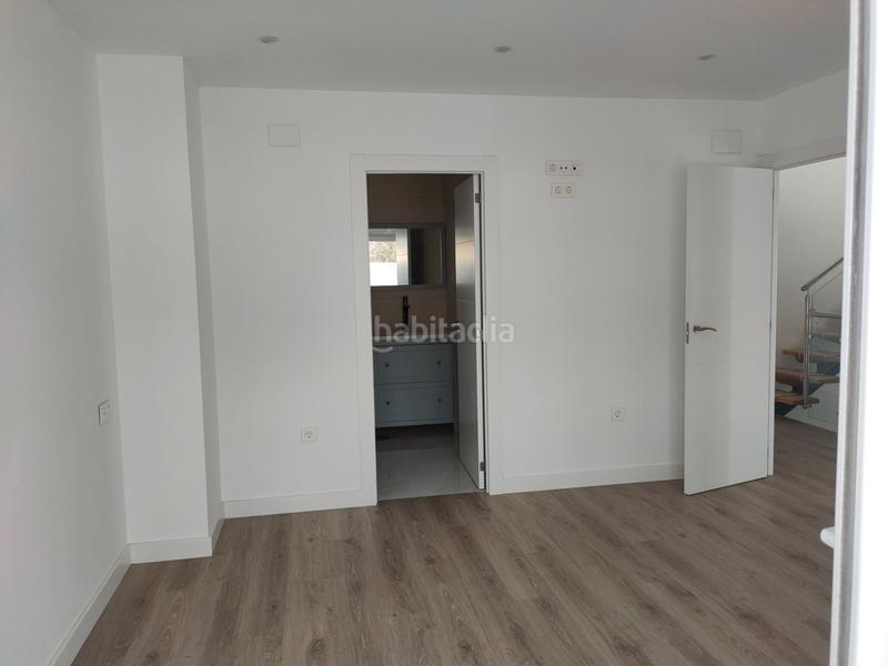 Foto fc78aafb-b74e-4c25-8ed7-b92b7251940f. Chalet with heating parking pool in Coloma Nucia (la)