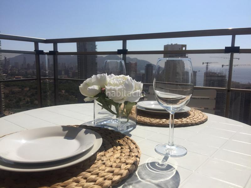 Foto a6e0c819-ad5b-4489-a8c8-76b5bed06d09. Pis amb aparcament piscina a Via Parque Benidorm