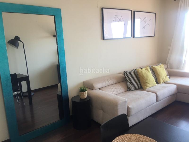 Foto c609538a-27bf-467d-8dfe-9c408ebad80c. Pis amb aparcament piscina a Via Parque Benidorm