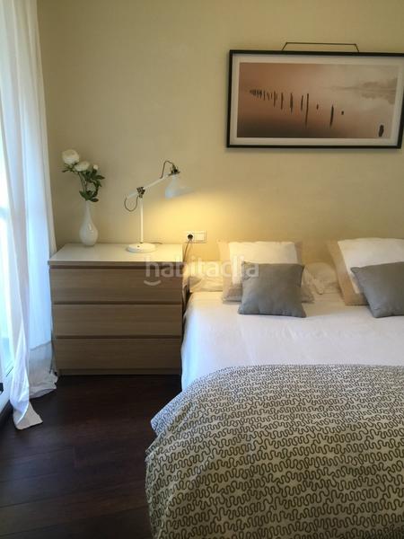 Foto e2a8b7bb-6ebc-40c1-b8c3-e647d870cf39. Pis amb aparcament piscina a Via Parque Benidorm