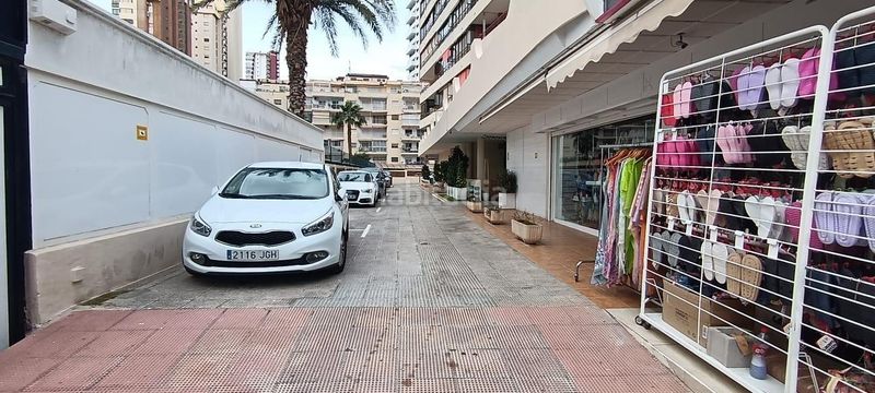 Foto dbfdd983-cd42-4e92-8863-948eba860700. Local comercial a Playa Levante Benidorm