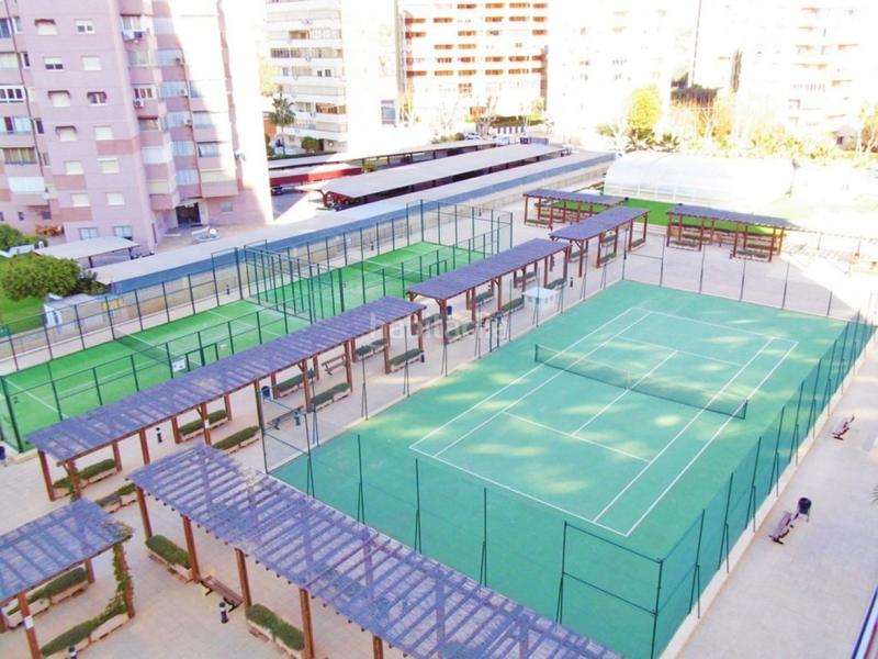 Foto 9872b532-39b7-4c1c-9642-7a1192f3c186. Apartamento  playa levante www.euroloix.com en Benidorm