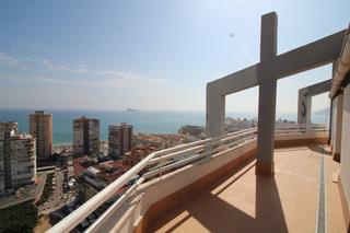 Àtic a Playa Levante. Espectacular ático cerca de la triangular  www.euroloix.com