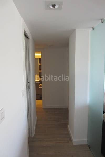 Foto 1214d49e-e89c-4451-896a-17617c70bca2. Apartament amb calefacció a Playa Levante Benidorm