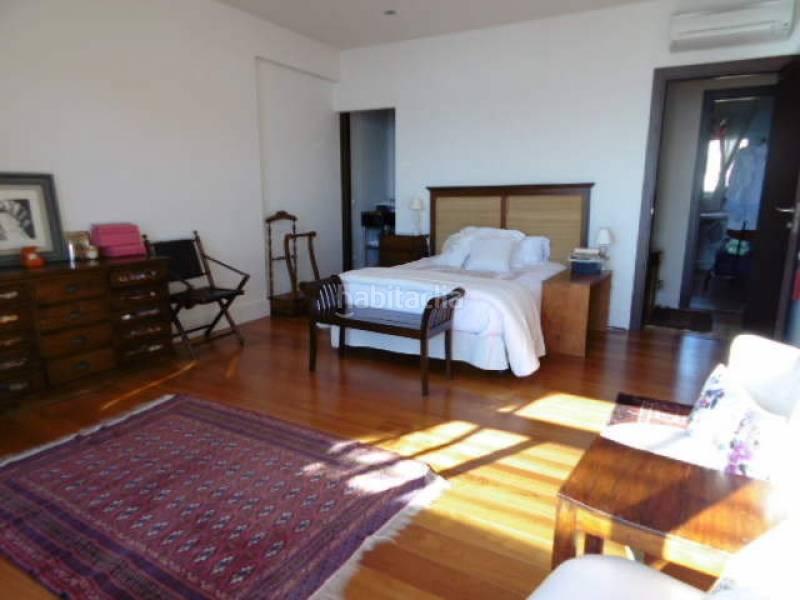 Foto 0117b77a-f9a9-40e3-b84c-a62159f964d8. Penthouse with pool in Playa Poniente Benidorm