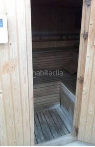 Foto c734fa12-b69b-4829-aeb0-ed0bf6bef7f5. Penthouse with pool in Playa Poniente Benidorm