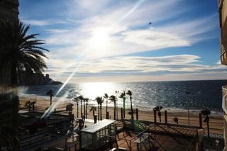 Apartamento en Playa Levante. Apartamento en playa centro levante de benidorm www.euroloix.com