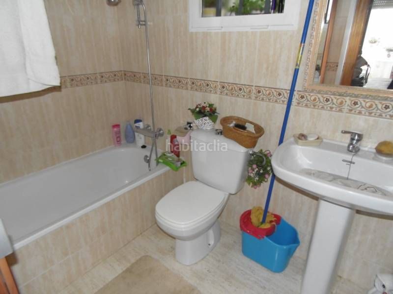 Foto 08ba1962-e783-4309-a275-88cff7bf66de. Apartament amb calefacció aparcament piscina a Levante Alto Benidorm