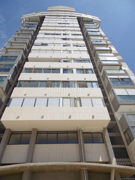 Foto 2ac39f3e-a49c-4aeb-a285-10fef70767fc. Apartament amb calefacció aparcament piscina a Levante Alto Benidorm
