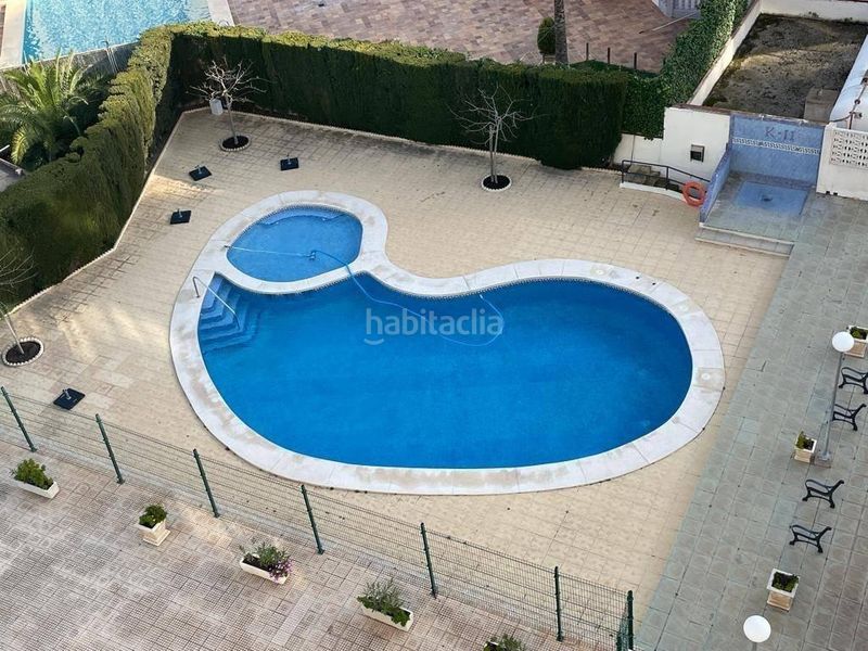 Foto 39ff36e2-aa6d-441b-bde6-aee38d4277f0. Apartament amb calefacció aparcament piscina a Levante Alto Benidorm